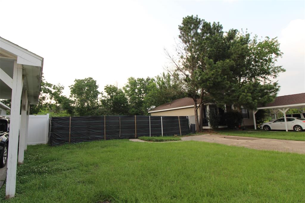 10006 Summerberry Lane, Tomball, Texas image 6