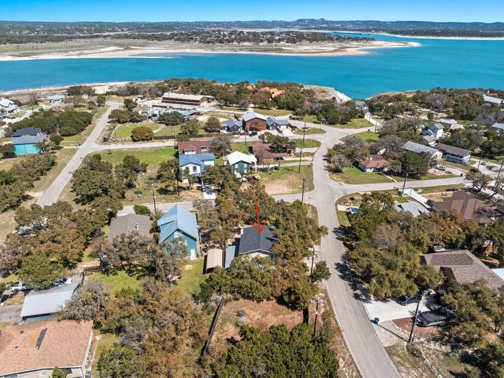 2033 Lakeview Drive, Canyon Lake, Texas image 3