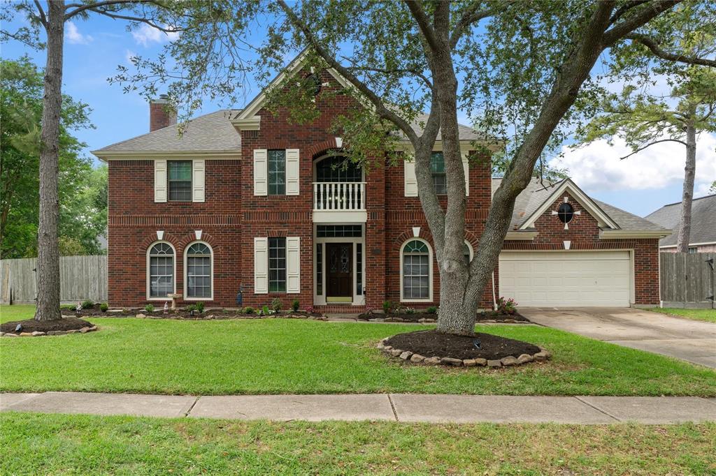 1406 Beechwood Drive, Friendswood, Texas image 24