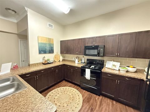 Photo of 6607 Brodie Ln Ln #1338, Austin, TX 78745 (MLS # 69819764)