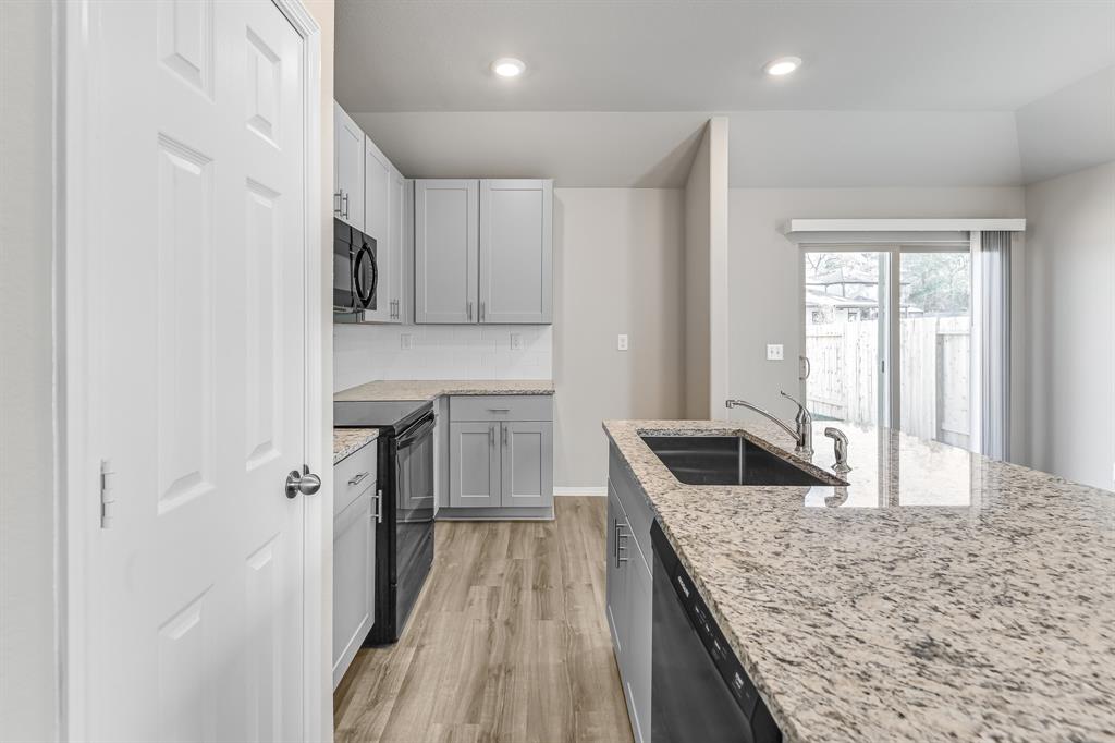 13579 Bay Springs Drive, Conroe, Texas image 7