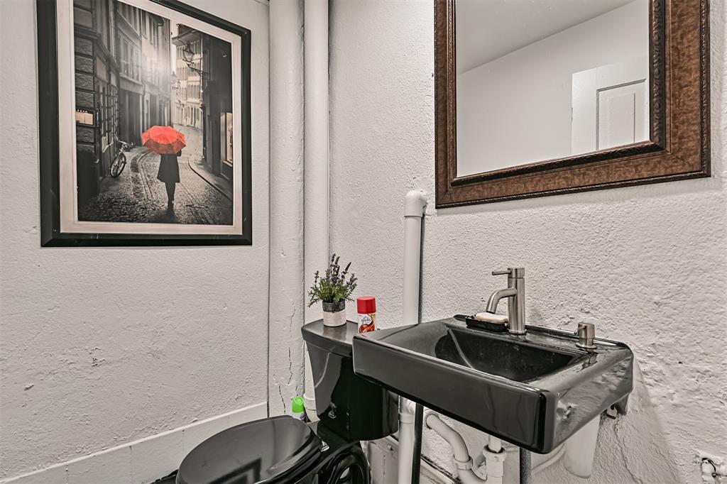 1805 Market Street, Galveston, Texas image 49