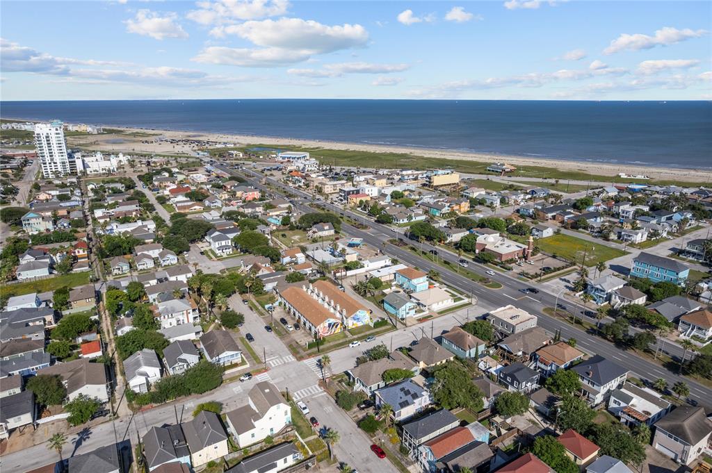1003 Sealy Street, Galveston, Texas image 24