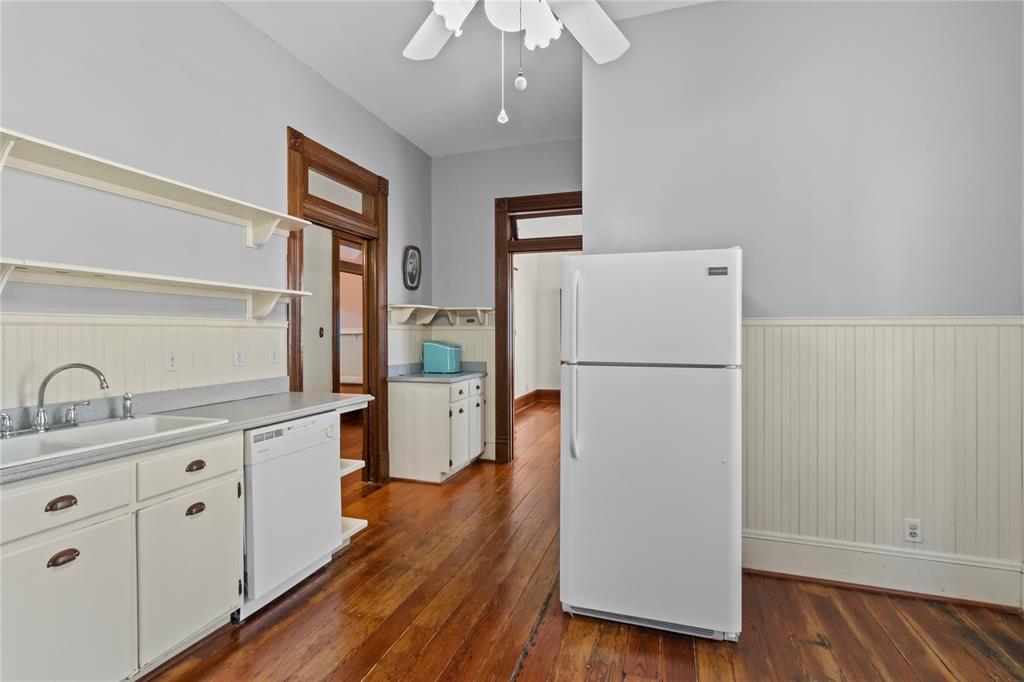 1003 Sealy Street, Galveston, Texas image 10