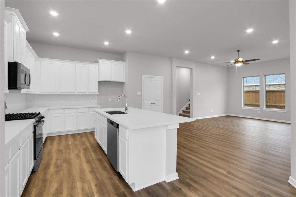 149 Angelina Trail, Dayton, Texas image 16