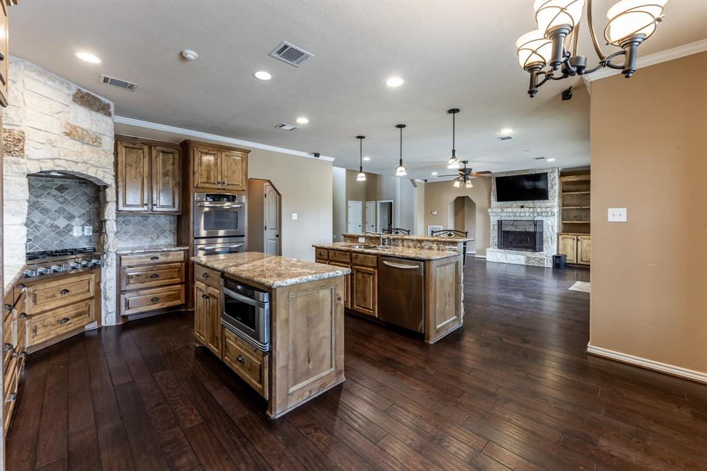 6828 Fm-1696, Bedias, Texas image 13