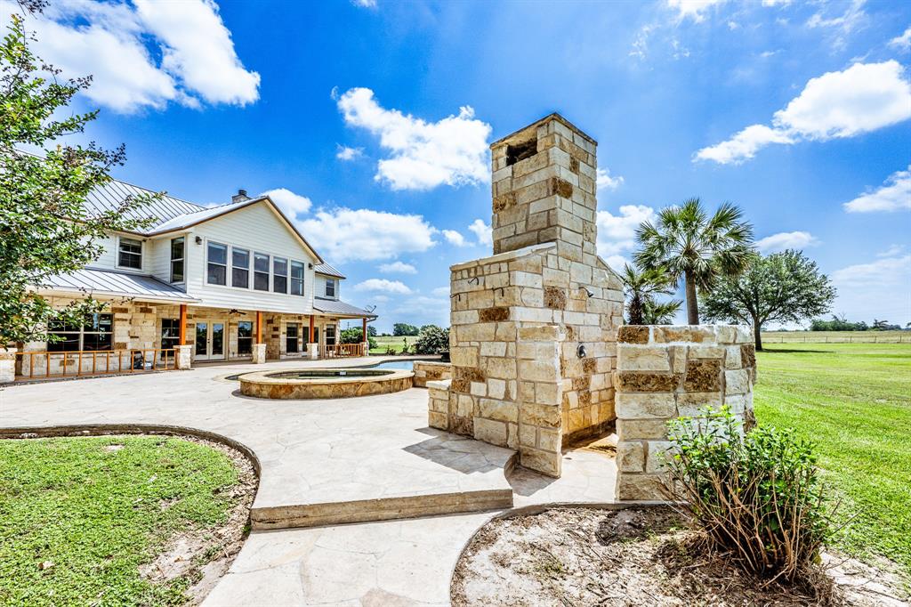6828 Fm-1696, Bedias, Texas image 33