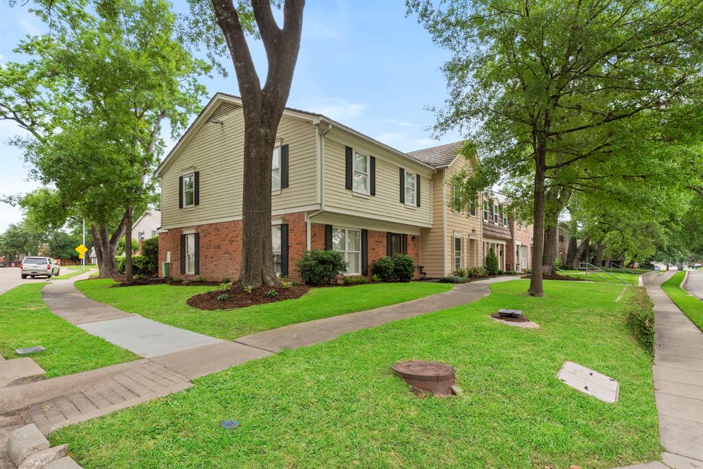 9668 Westview Drive #2, Houston, Texas image 4