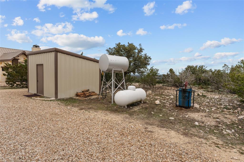 1585 Kc 213, Junction, Texas image 46