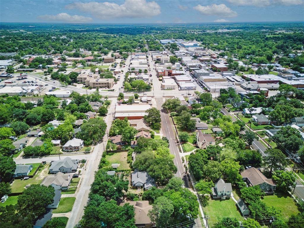 407 W Main Street, Brenham, Texas image 45