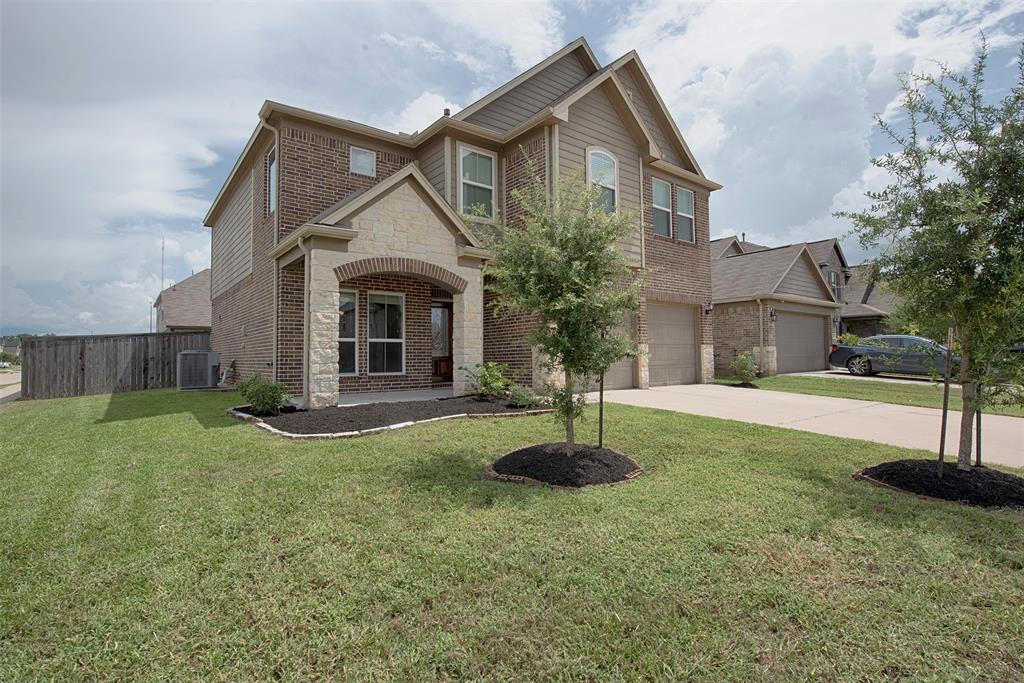2730 Rose Embers Court