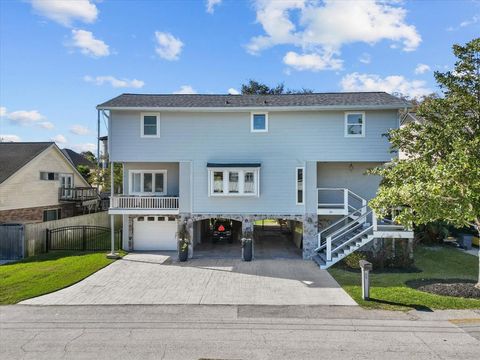 A home in Kemah