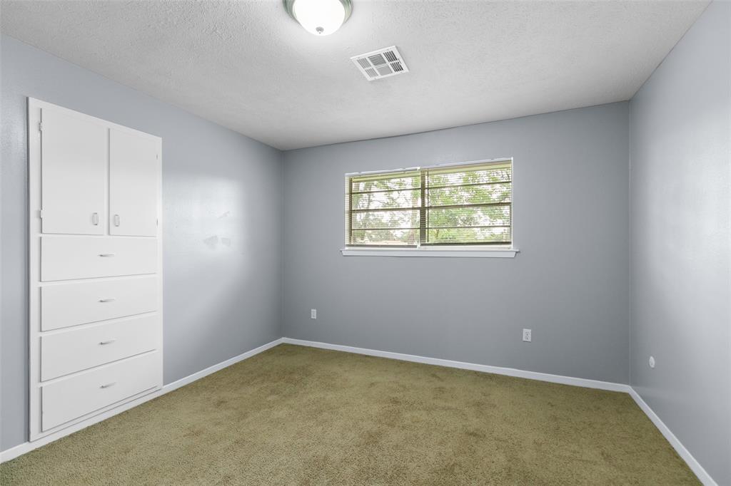 4517 Coachman Drive, Baytown, Texas image 23