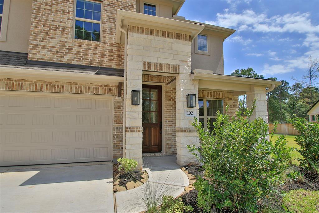 102 Mockingbird Trails Drive
