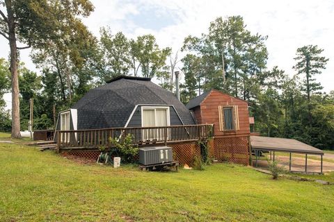 Photo of 305 Eastwood Loop, Hemphill, TX 75948 (MLS # 93058068)