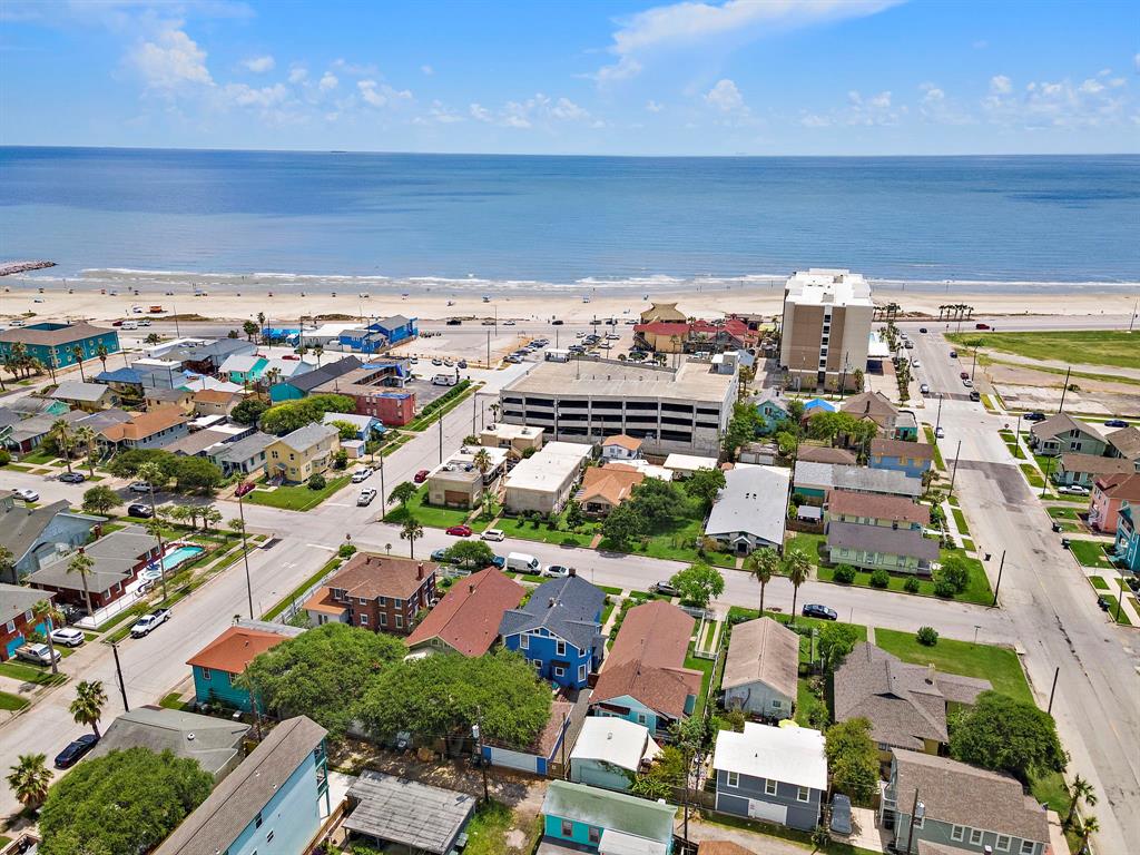 3212 Avenue R 1/2, Galveston, Texas image 7