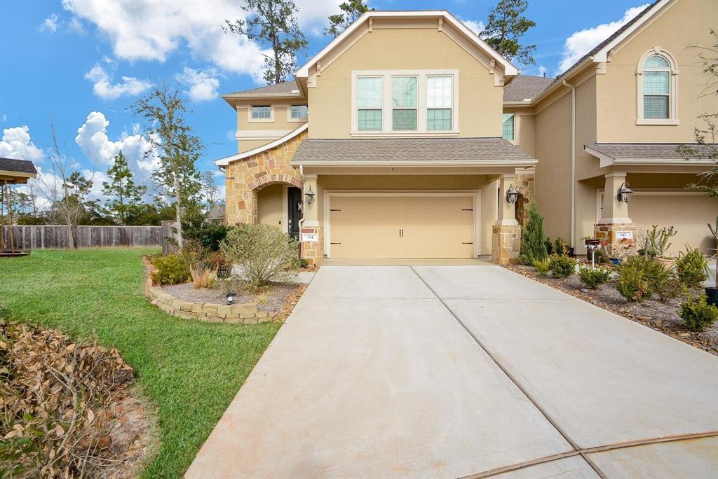 114 Silver Sky Court, Conroe, Texas image 1