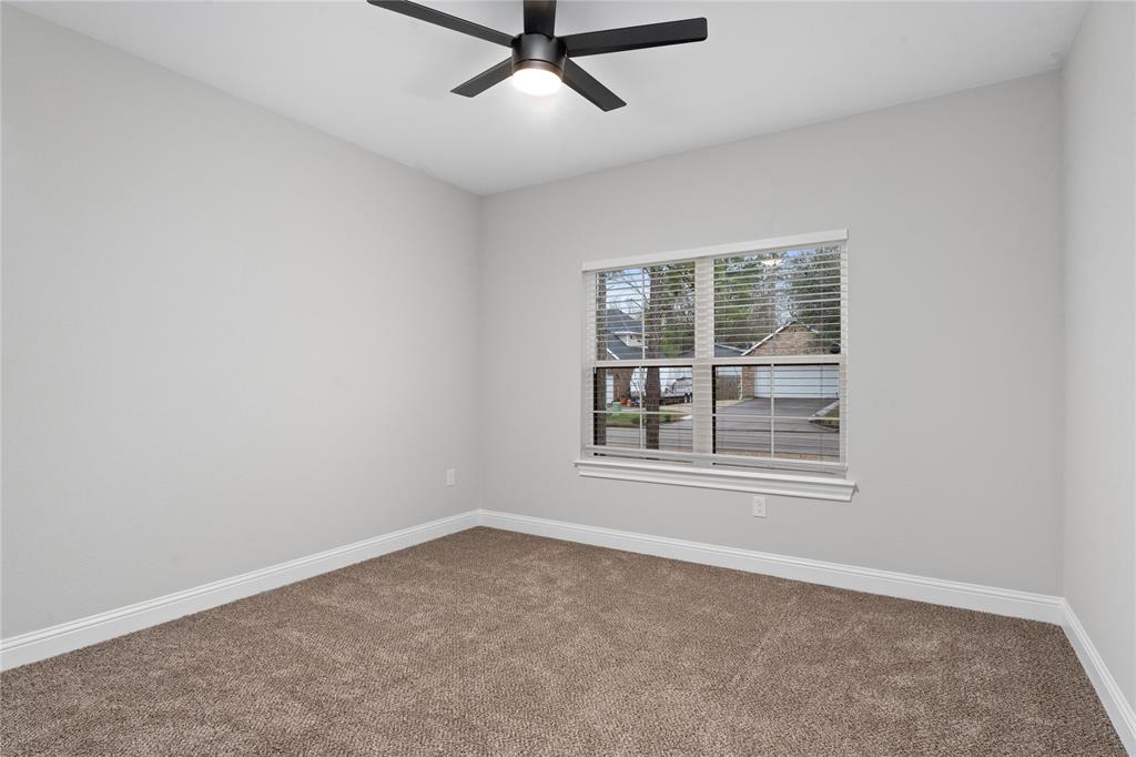 18903 Hatchville Court, Conroe, Texas image 8