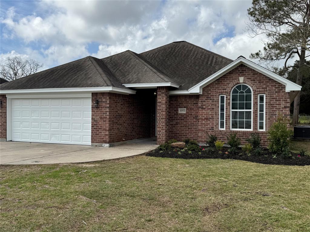 4002 Avenue Q 1/2, Santa Fe, Texas image 1