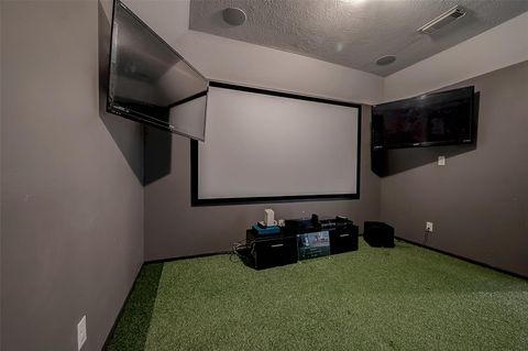 A home in Pearland