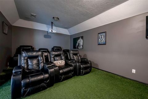 A home in Pearland