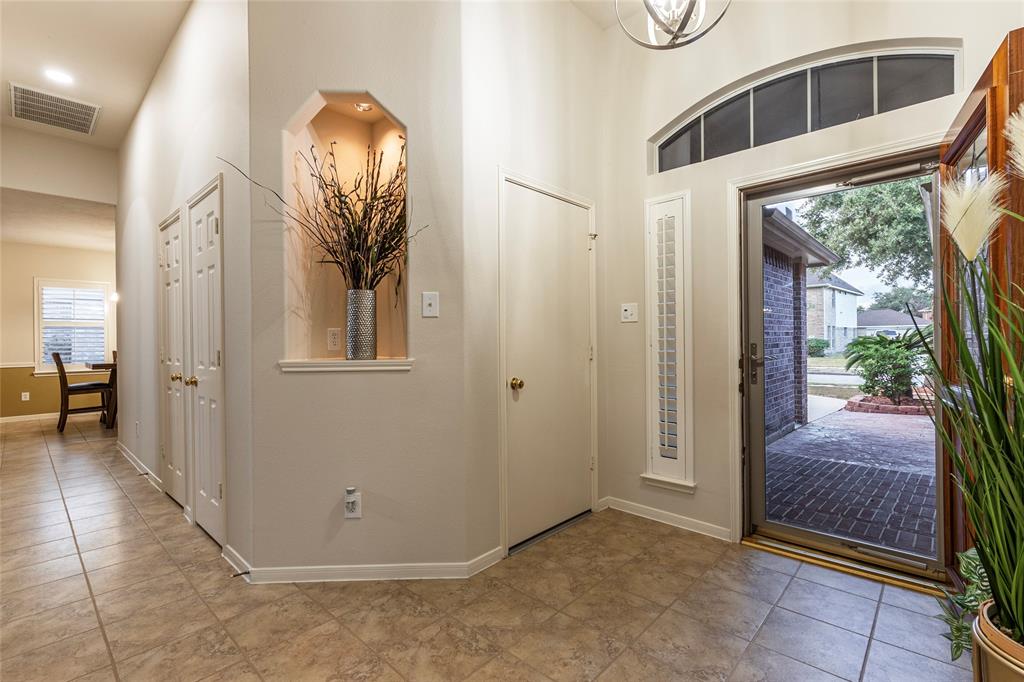 2417 Piney Point Drive, Deer Park, Texas image 7