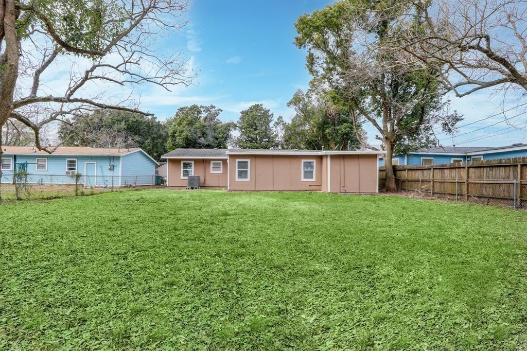 1009 Linden Street, La Marque, Texas image 9