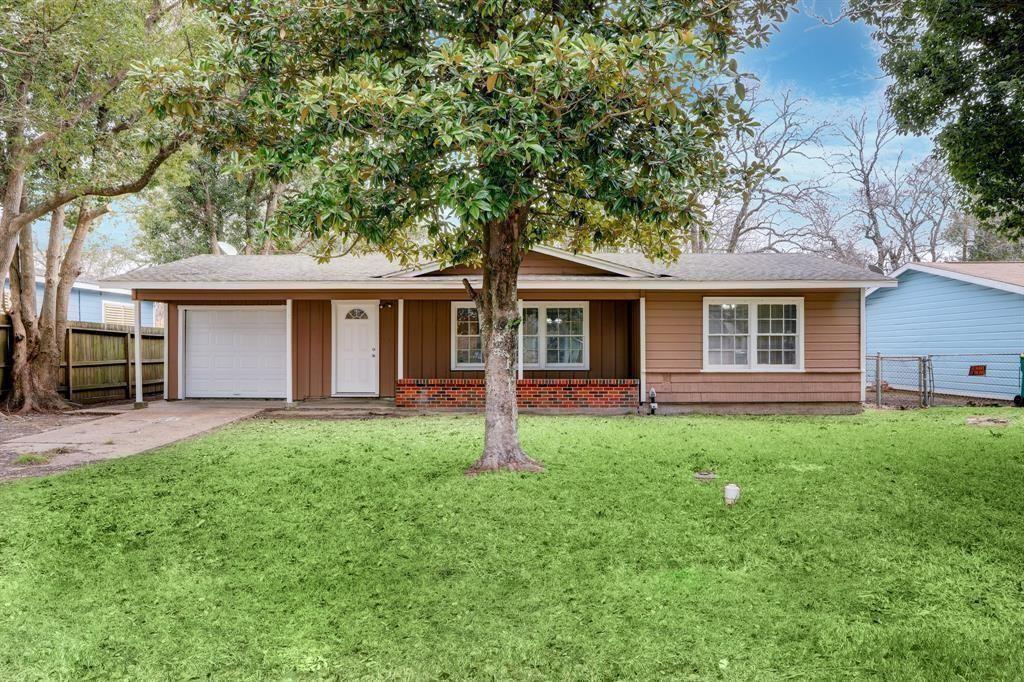 1009 Linden Street, La Marque, Texas image 1