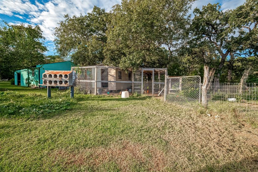 7160 County Road 132, Hallettsville, Texas image 31