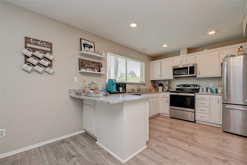 307 Countryside Drive, League City, Texas image 13