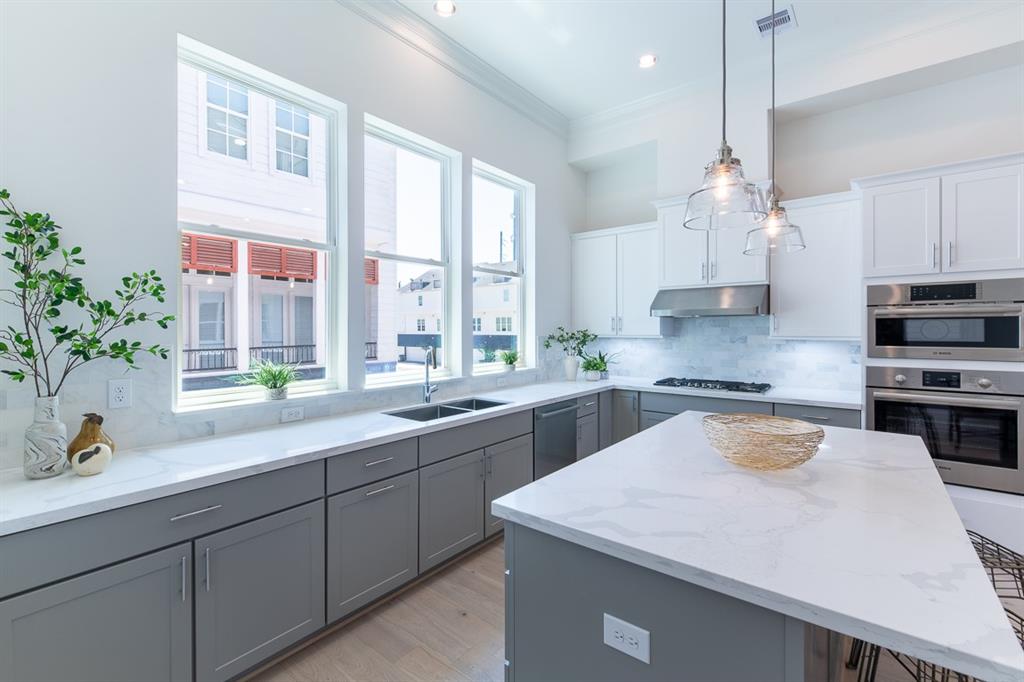 802 Cage Street, Houston, Texas image 3
