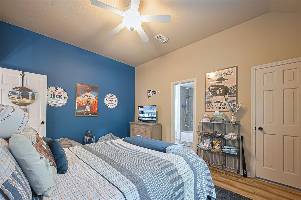 82 Bradford Circle, Sugar Land, Texas image 35