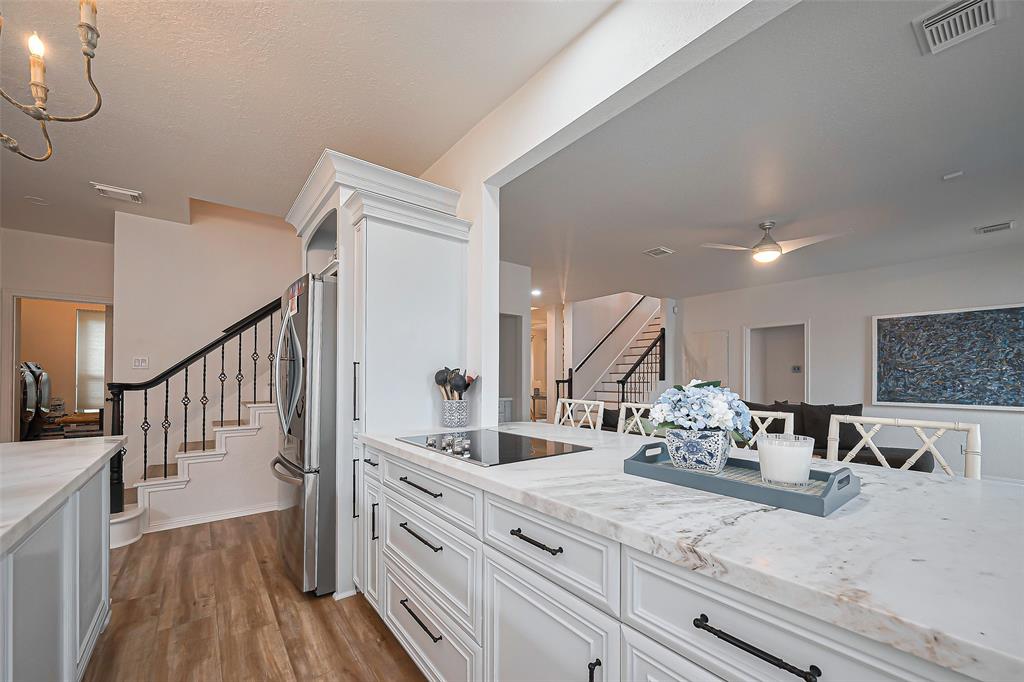 82 Bradford Circle, Sugar Land, Texas image 15