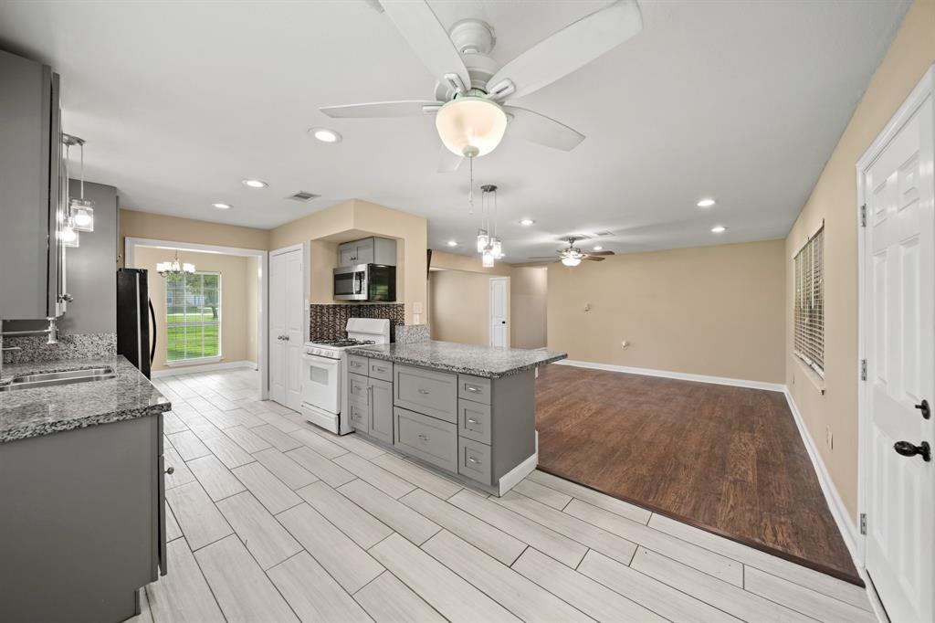 12710 Midlane Dr Dr, Pearland, Texas image 19