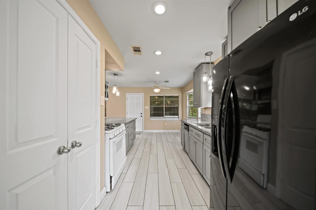 12710 Midlane Dr Dr, Pearland, Texas image 23