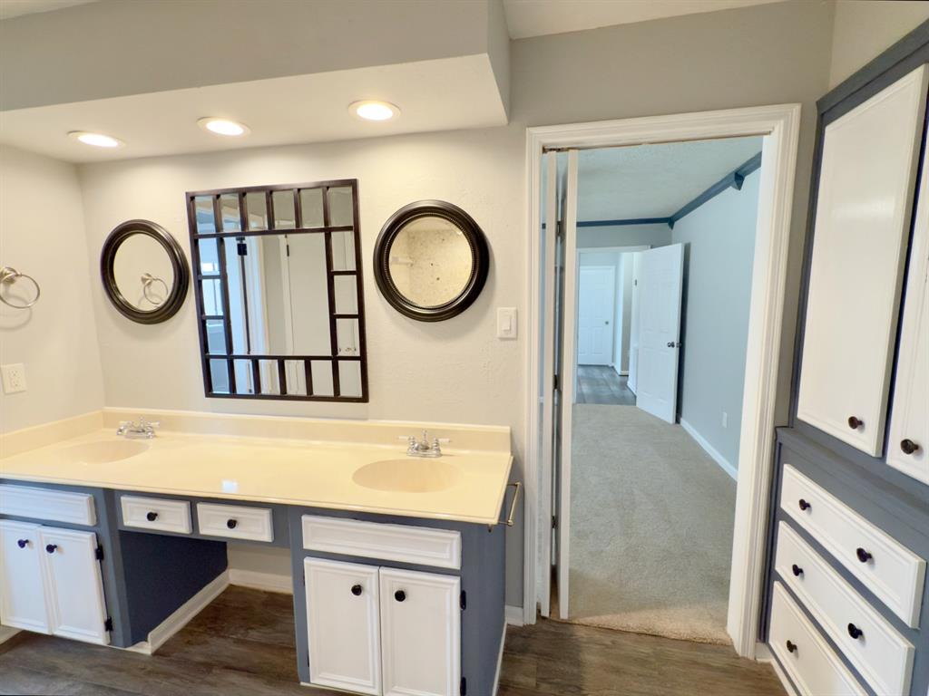 16007 Sailfin Street, Crosby, Texas image 35