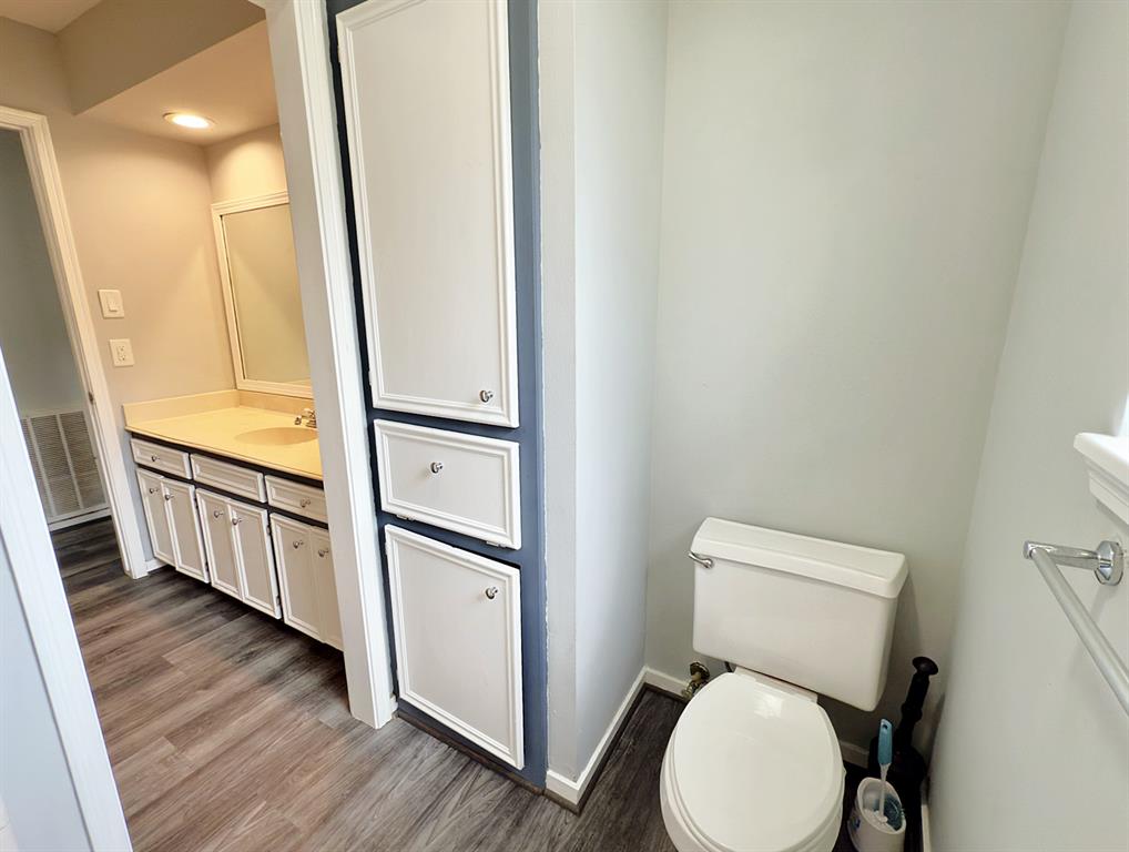 16007 Sailfin Street, Crosby, Texas image 39