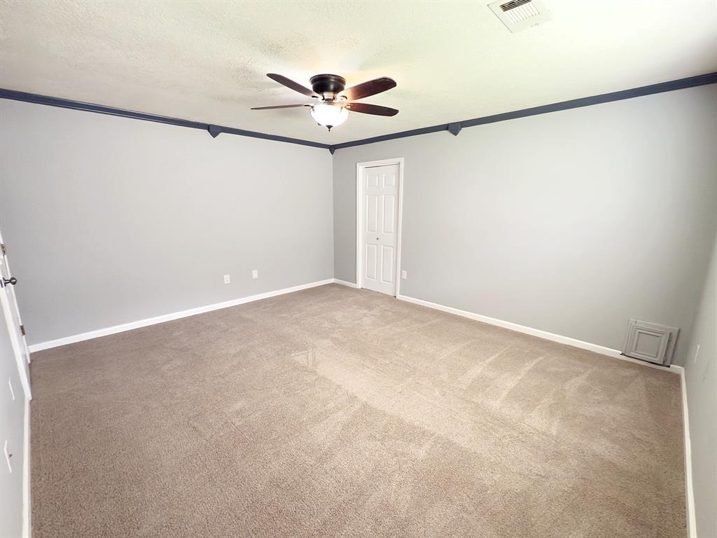 16007 Sailfin Street, Crosby, Texas image 31