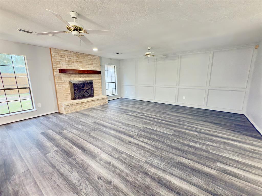16007 Sailfin Street, Crosby, Texas image 11