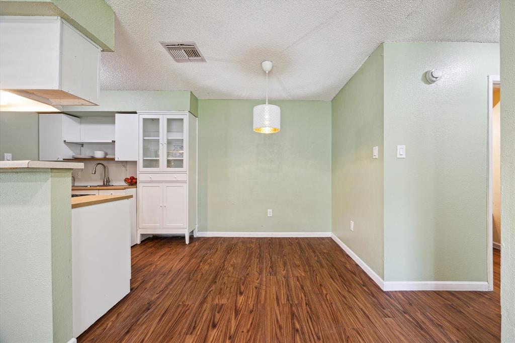 5709 Cripple Brook Court