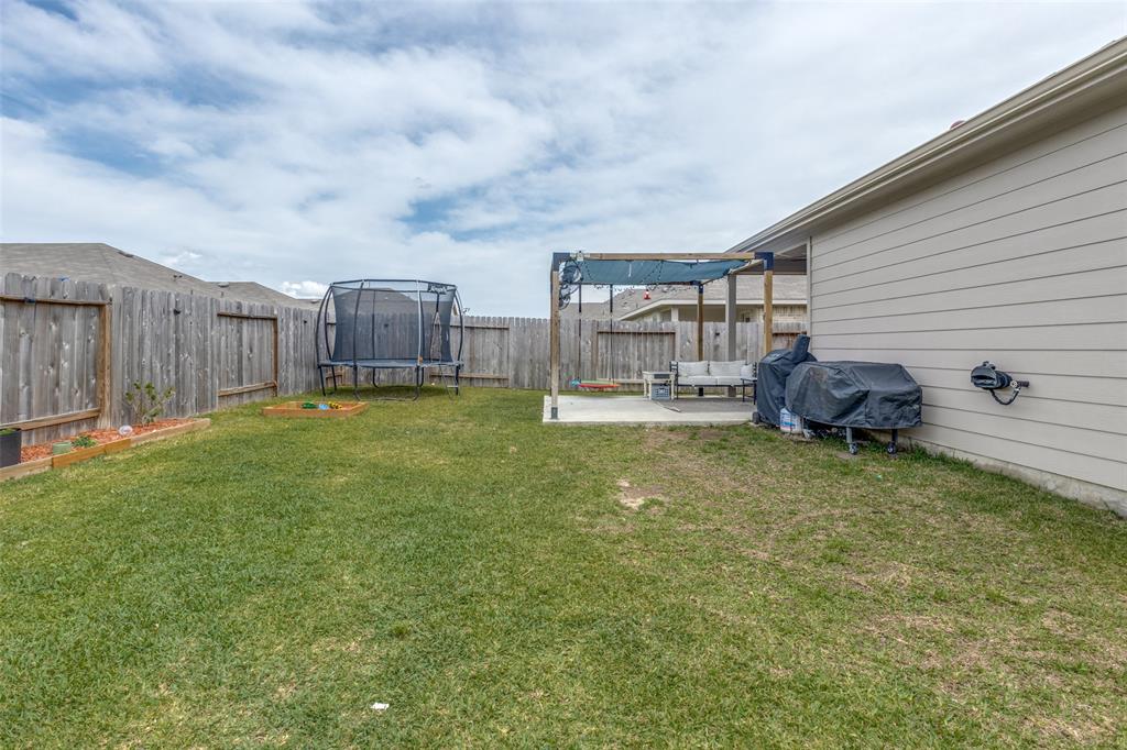 9926 Glenbrook Lane, Magnolia, Texas image 17