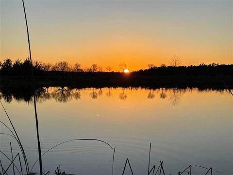 125 Sandy Creek Nursery Road Huntsville TX 77340