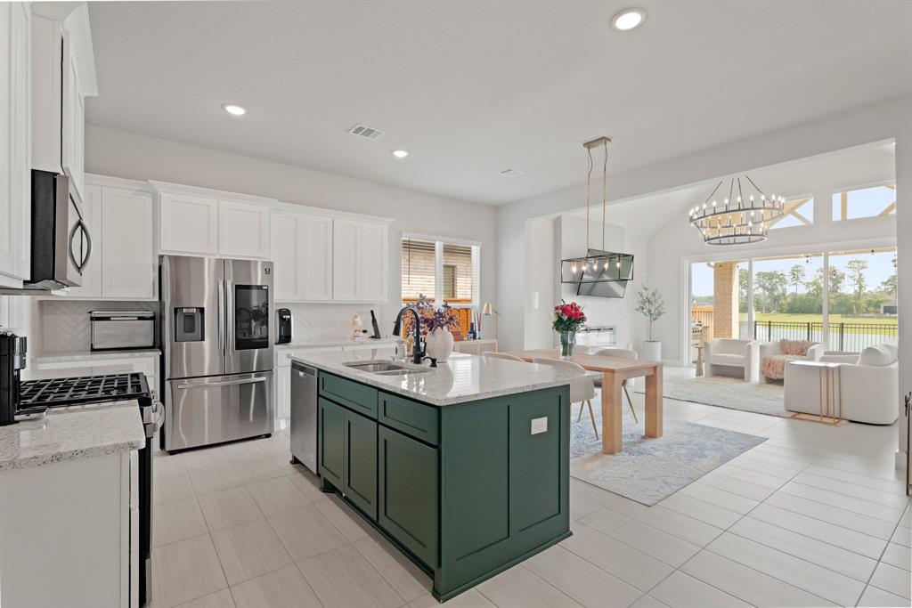 28307 Emerald Bend