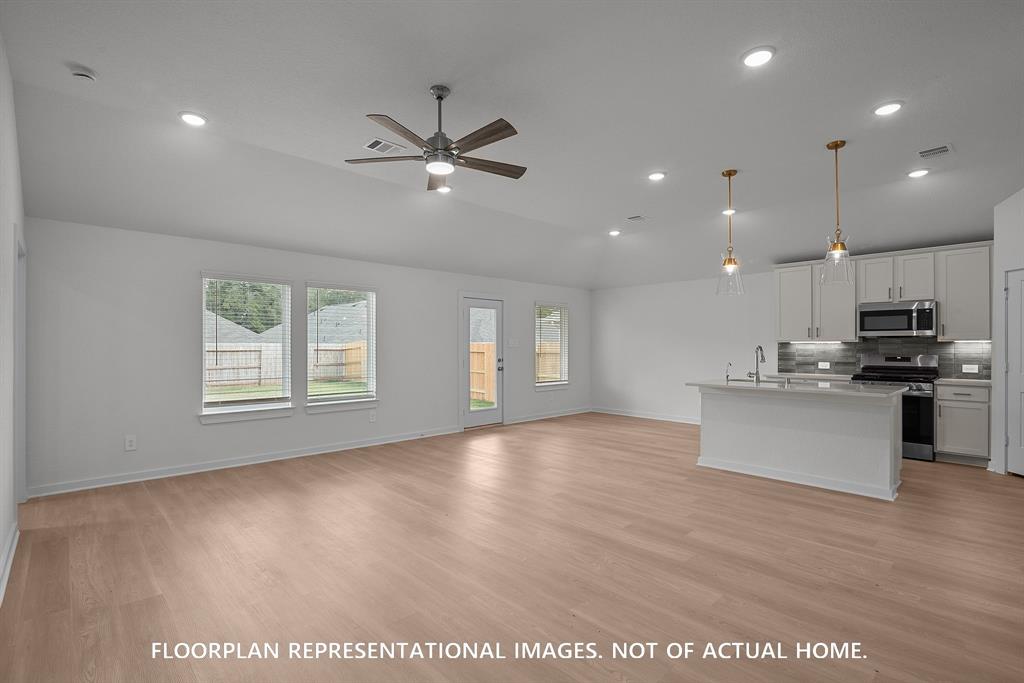 4950 Perennial Lane, La Marque, Texas image 14