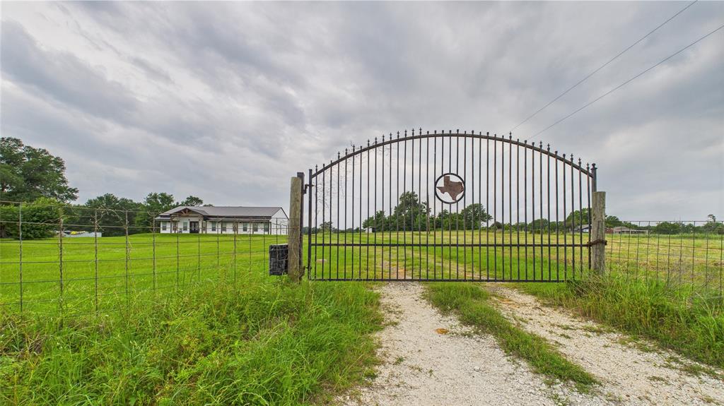 1741 County Road 320, Centerville, Texas image 1