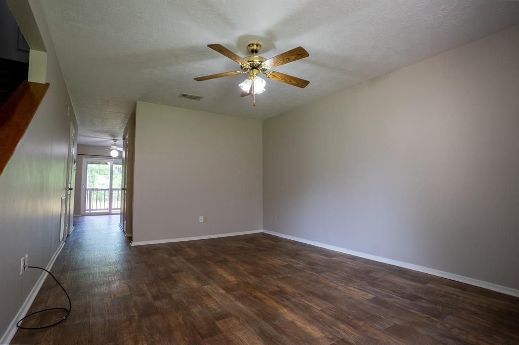 2521 Crosstimbers Street G3
