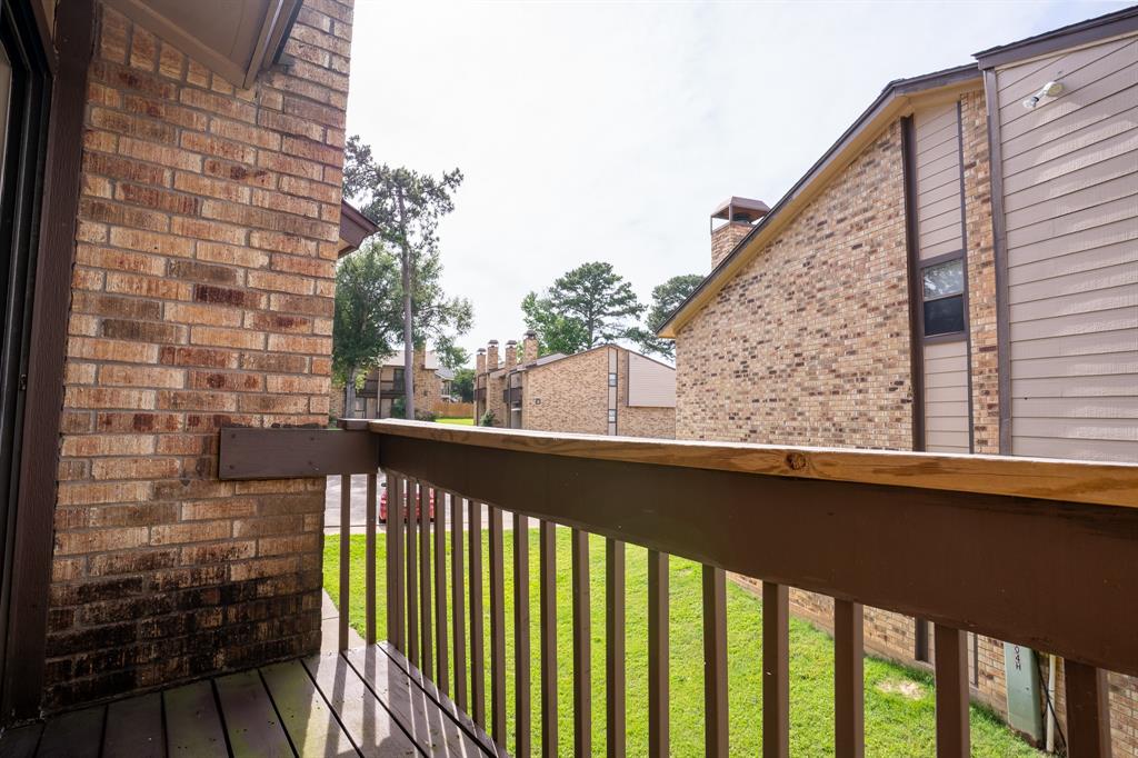 2521 Crosstimbers Street #G3, Huntsville, Texas image 27