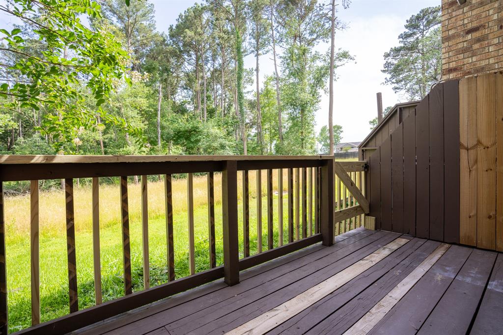 2521 Crosstimbers Street #G3, Huntsville, Texas image 31