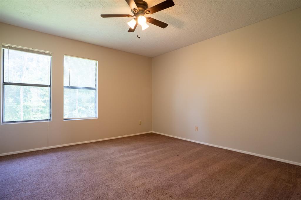 2521 Crosstimbers Street #G3, Huntsville, Texas image 16