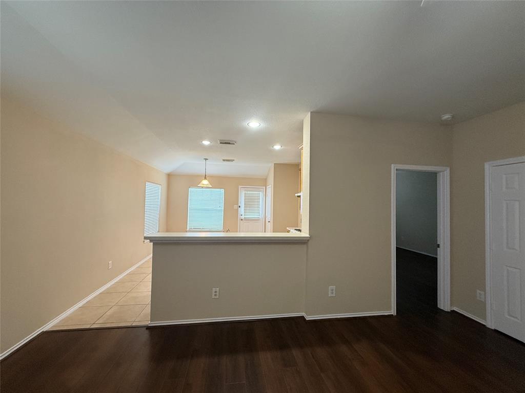 2919 Autumnbrook Lane